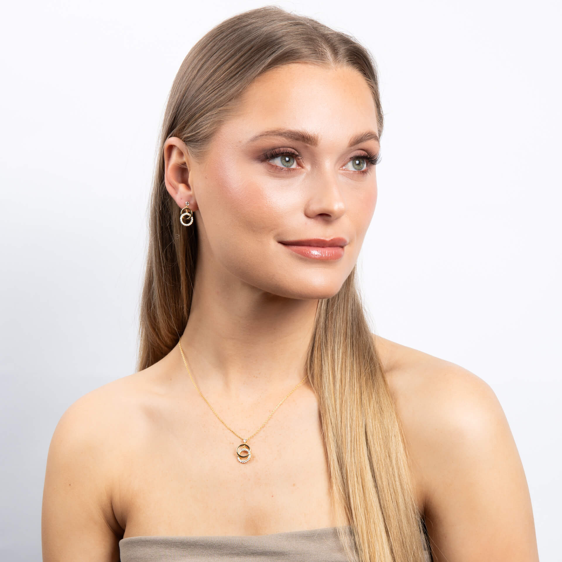 Diamonfire Interlinked Plain and Zirconia Rings Necklace-2