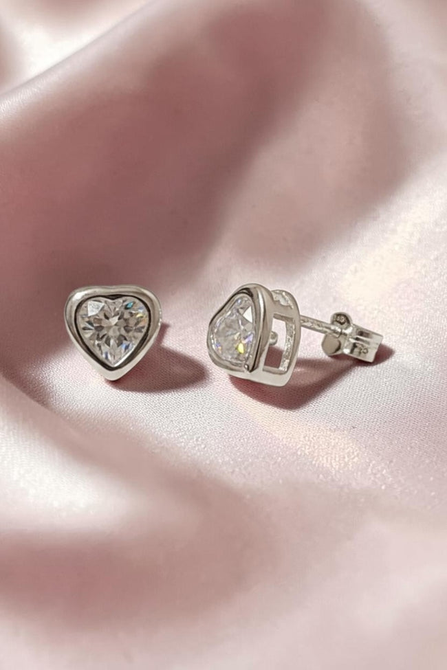 Genuine 925 Sterling Silver Sparkling Zircons Heart Earrings Stud
